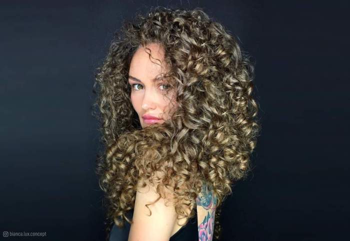 Spiral perm hairstyles for long hair