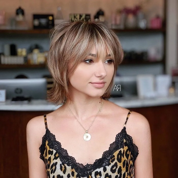 Hairstyles for short hair with bangs and layers